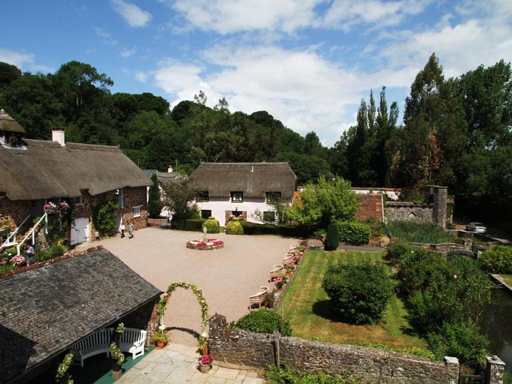 Bickleigh Castle Villa Tiverton  Exterior photo