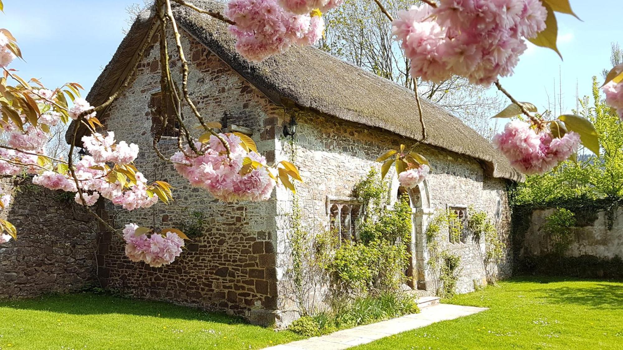 Bickleigh Castle Villa Tiverton  Exterior photo